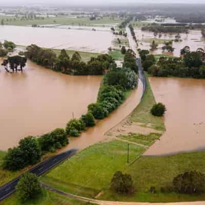 Storms havoc as states brace for more wild weather