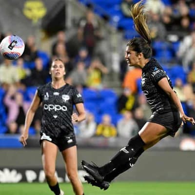 Wellington midfielder quits ALW for financial reasons