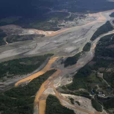 Nine dead, 15 injured after raid at Peru mine